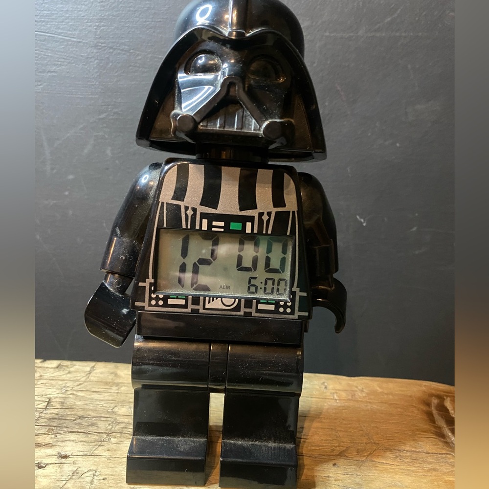 LEGO Star Wars Darth Vader
Digital Alarm Clock Black Display
Figure Working.